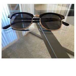 “clubmaster” glasses